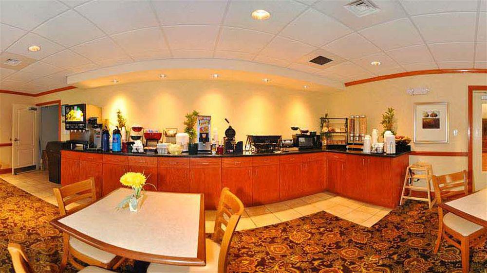 Comfort Inn & Suites ドーサン エクステリア 写真